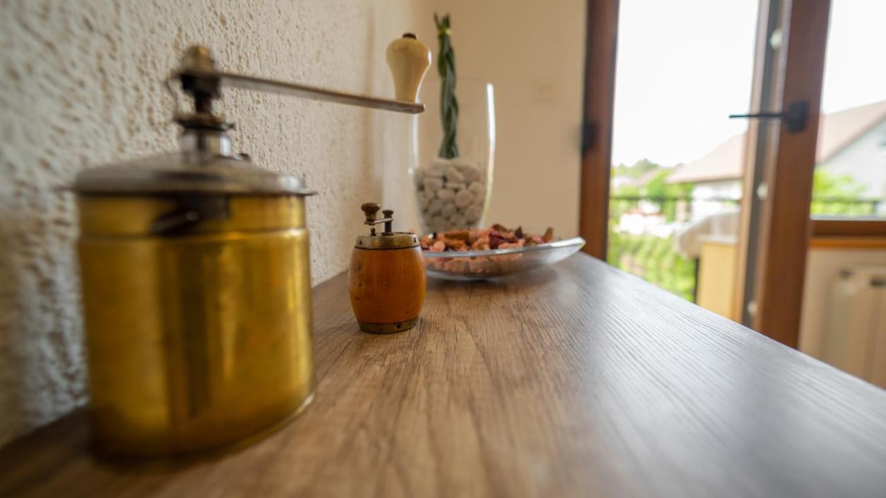 Apartmani Gruzdovo Делнице Экстерьер фото